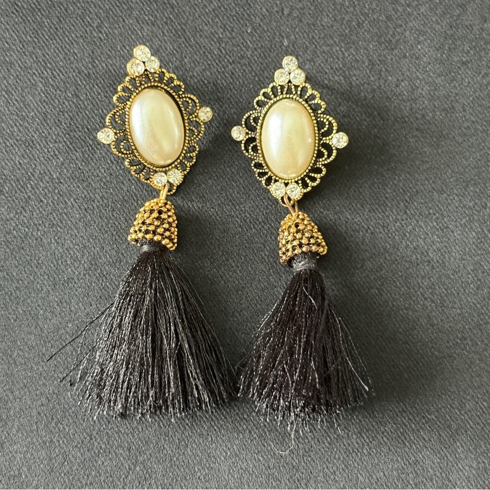 Elegant Gold and Black Tassel Earrings